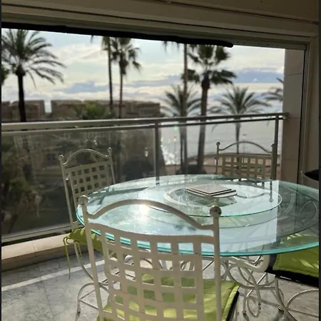 Apartment Vue Et Remparts. Entre Vieille Et Plages *